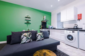 Charming Apartments - Rocky Ln Chambers Flat 3